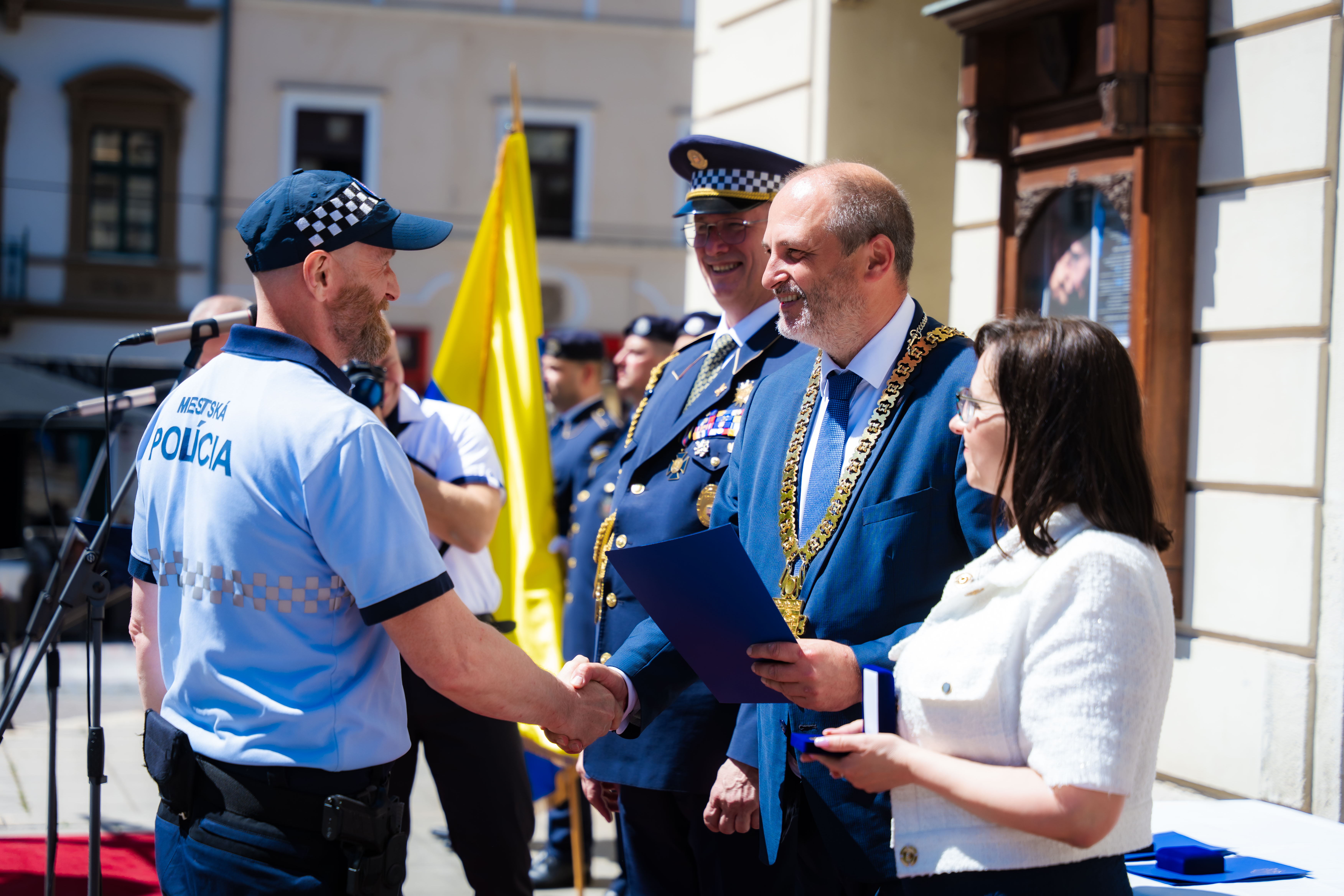 Slavnostne ocenovanie prislusnikov Mestskej policie mesta Kosice -1-128